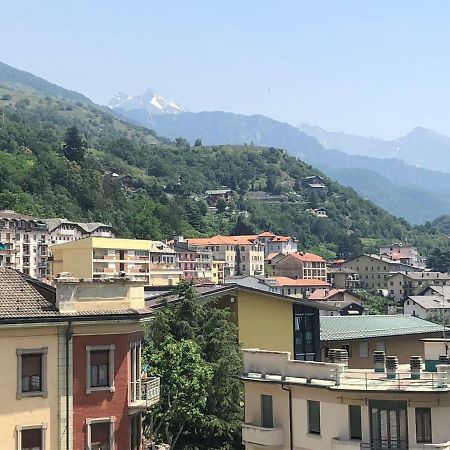 Il Nido Apartment Saint-Vincent Luaran gambar